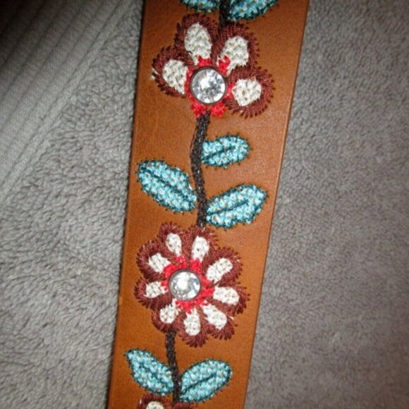 Angel Ranch Western Belt Womens Size XL Rhinestone Cowgirl Leather Embroidered - Picture 7 of 11